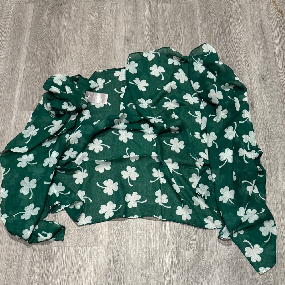 Green Clover Print Scarf